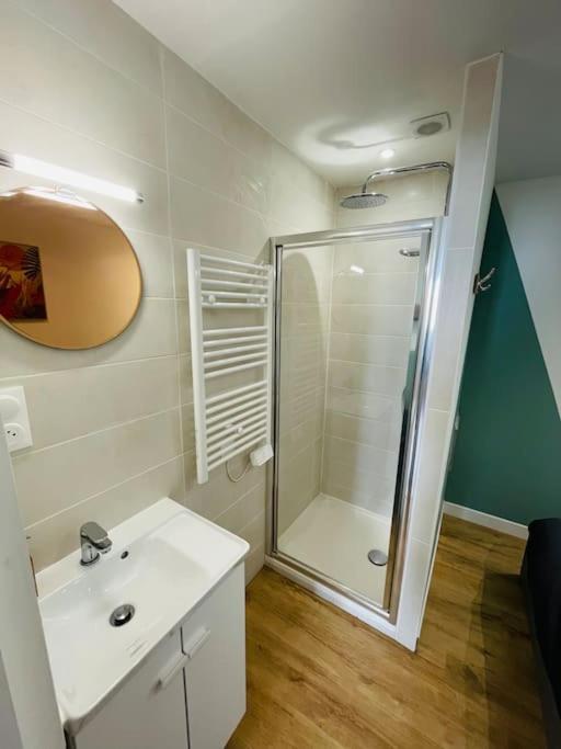 Le Belloc- Suberbe Appartement T1 Bis - Au Calme - Terrasse - Vue Jardin Agen Esterno foto